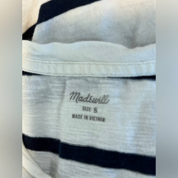 Whisper Cotton V-Neck Pocket Tank in Creston Stripe Size Small - Picture 5 of 5